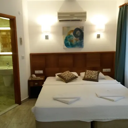 Hotel Medusa 3*